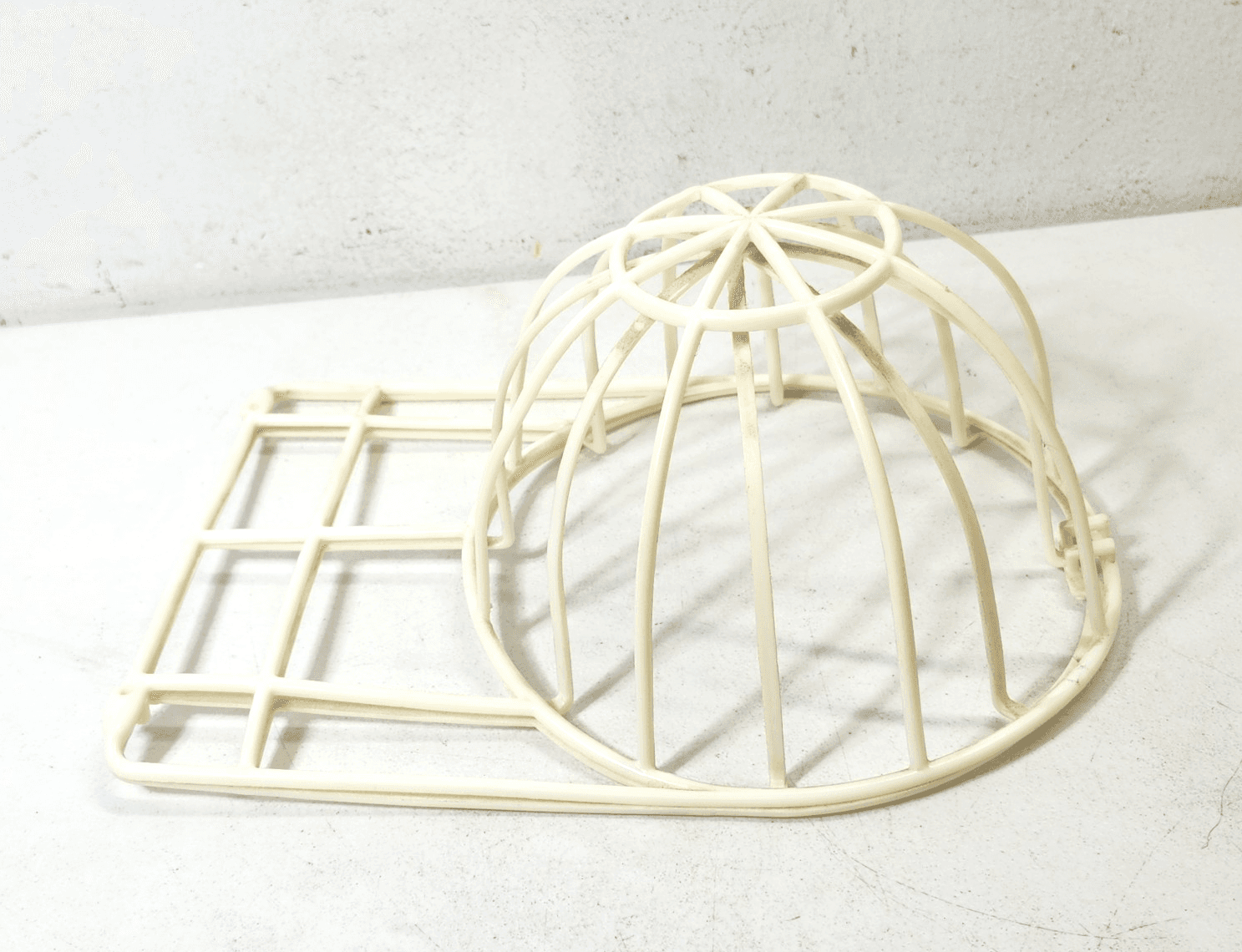 Hat Washer White Plastic Baseball Golf Cap Cleaner Cage