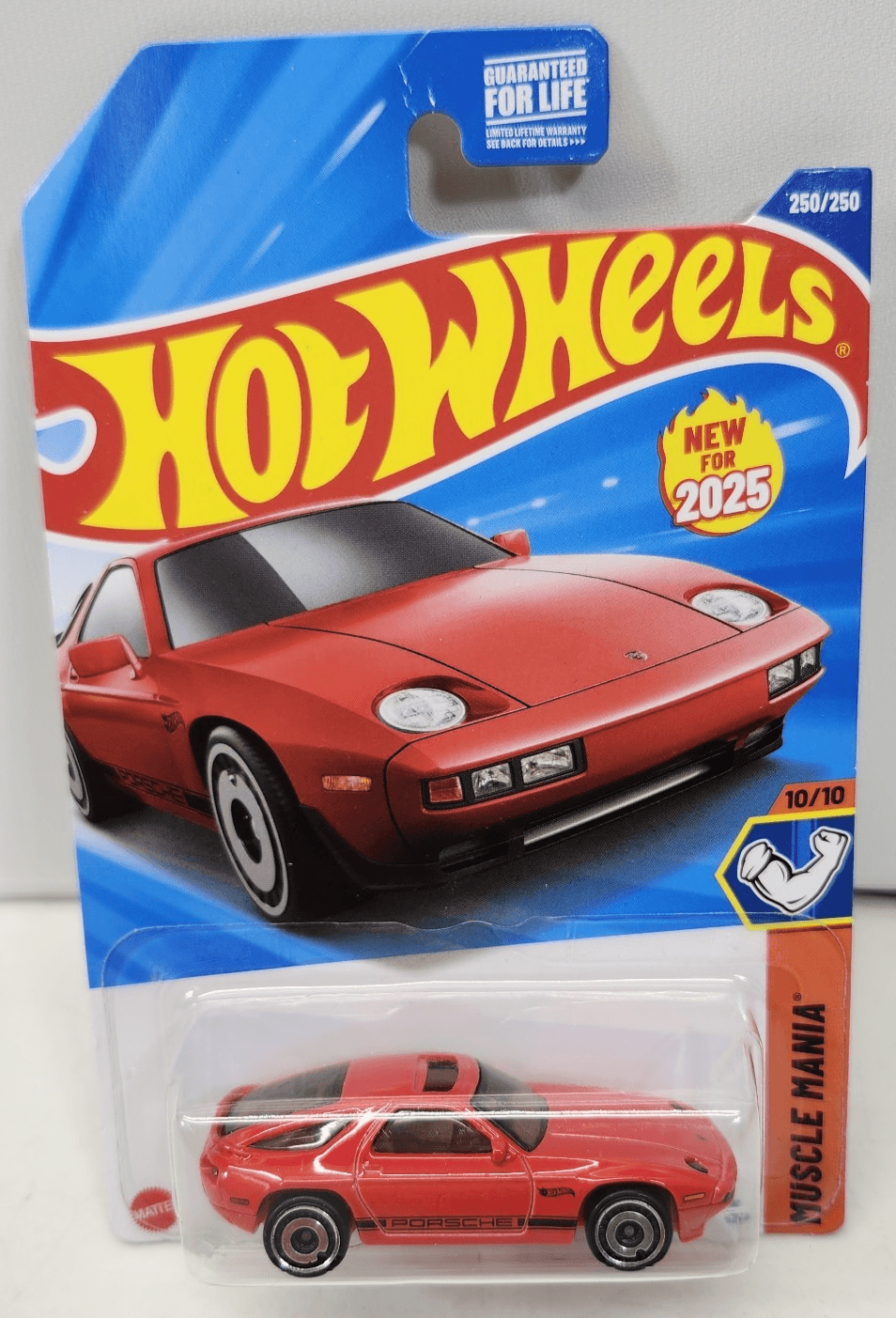 Hot Wheels 2025 Muscle Mania 1983 Porsche 928S Red Car 1/64 Toy Vehicle NEW