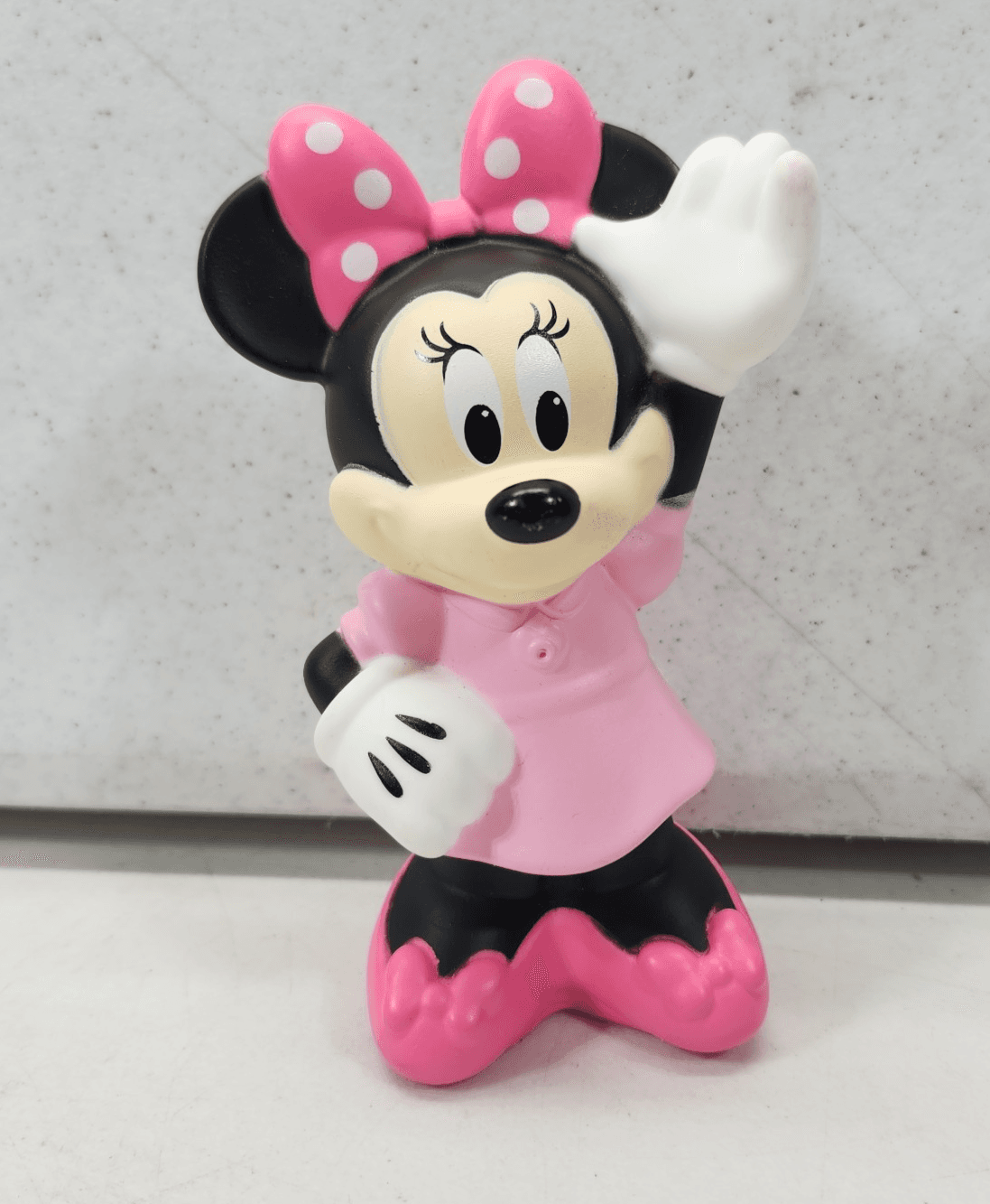 Disney Minnie Mouse Squishy Kids Cartoon Figure Bath Pool Toy