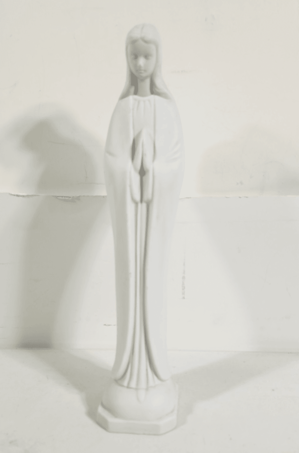 Vintage Napcoware MCM White Ceramic Praying Virgin Mary Statue Figurine Japan
