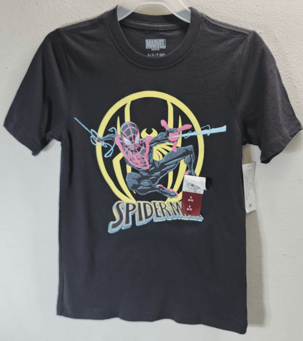 Spiderman Marvel Graphic T-Shirt Boys Size Small Black Short Sleeve NEW