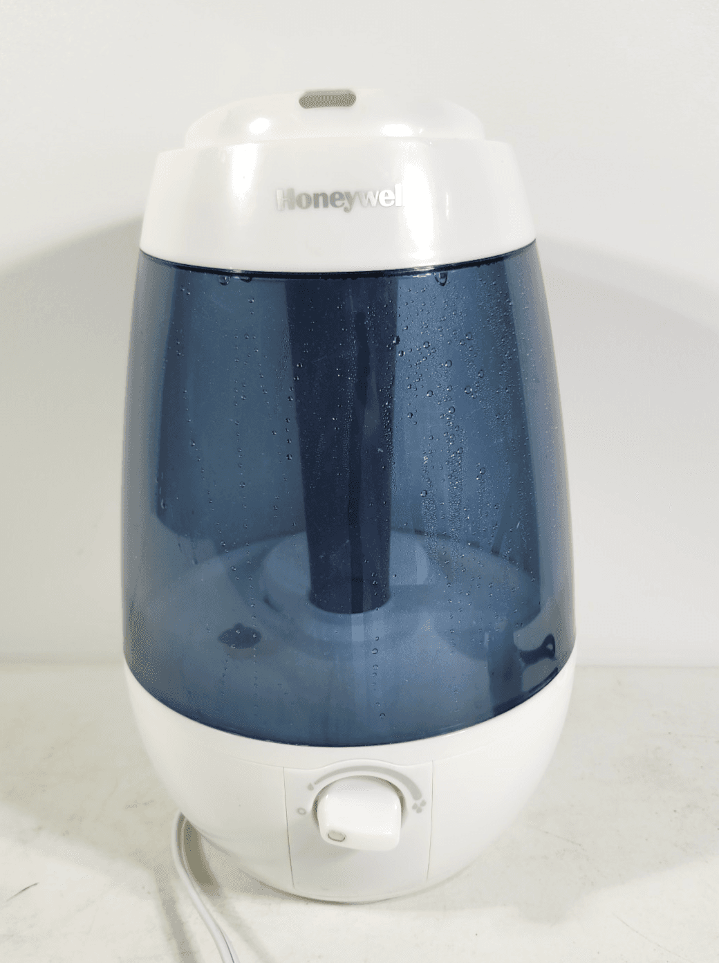 Honeywell Ultra Comfort Cool Mist Humidifier White Model HUL535W