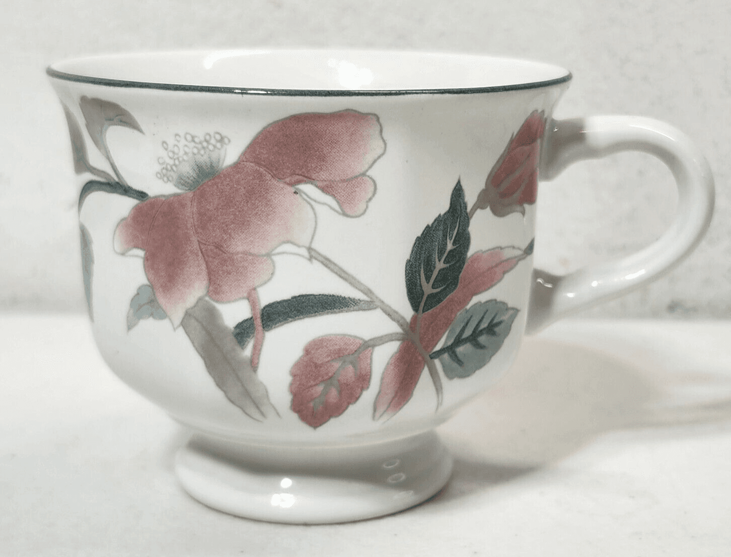 Mikasa Continental Silk Flowers Tea Cup Footed F3003 Japan