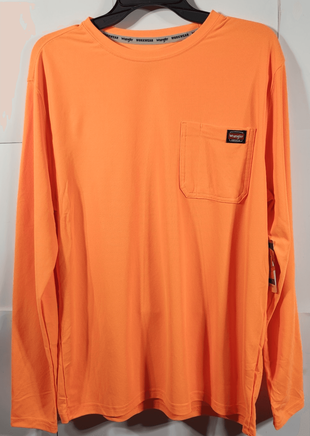 Wrangler Workwear Men's M Orange Long-Sleeve Pocket T-shirt NEW