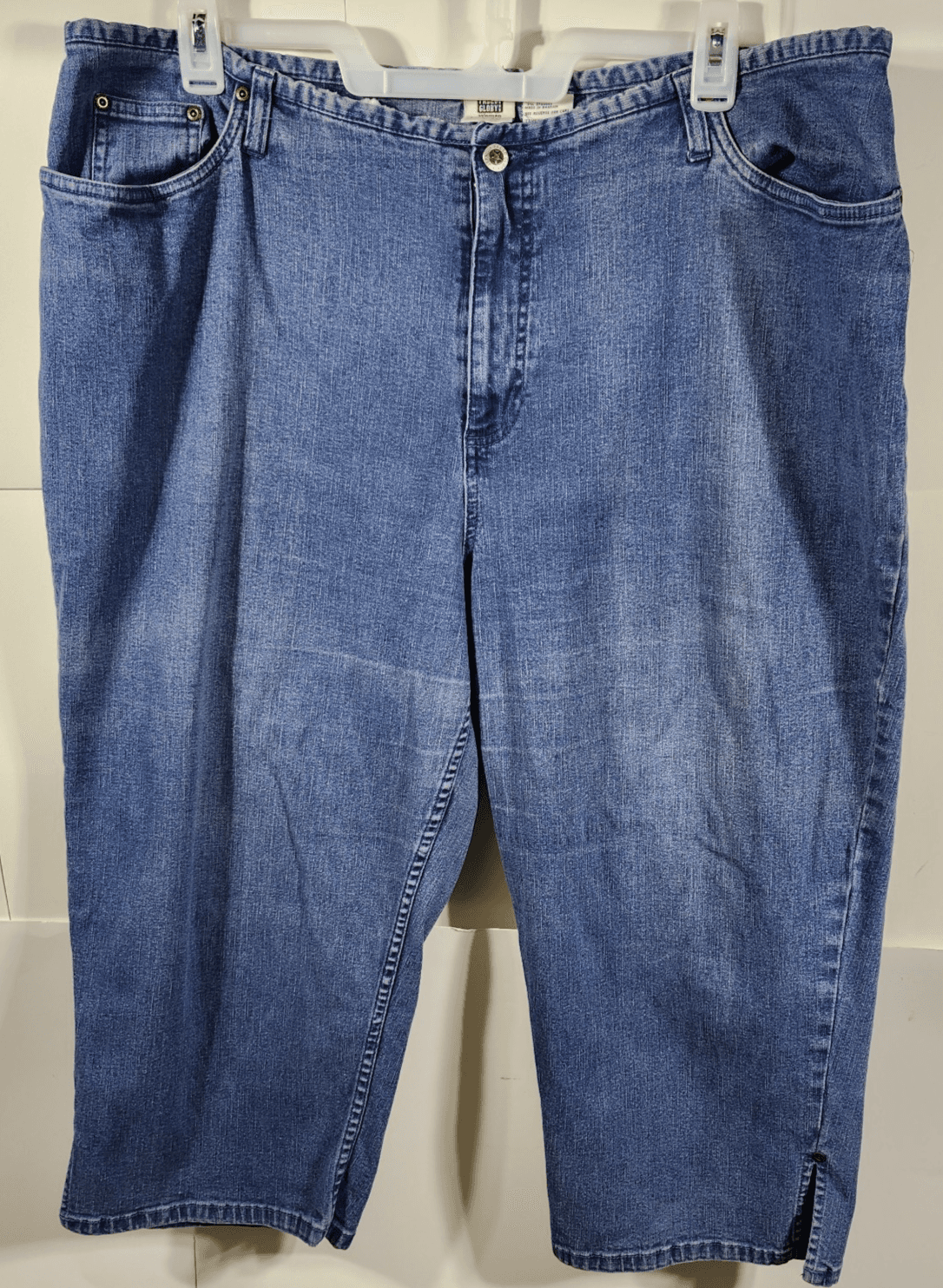 Plus 24W Women's Blue Faded Glory High Rise Capri Pants Blue Jean Denim
