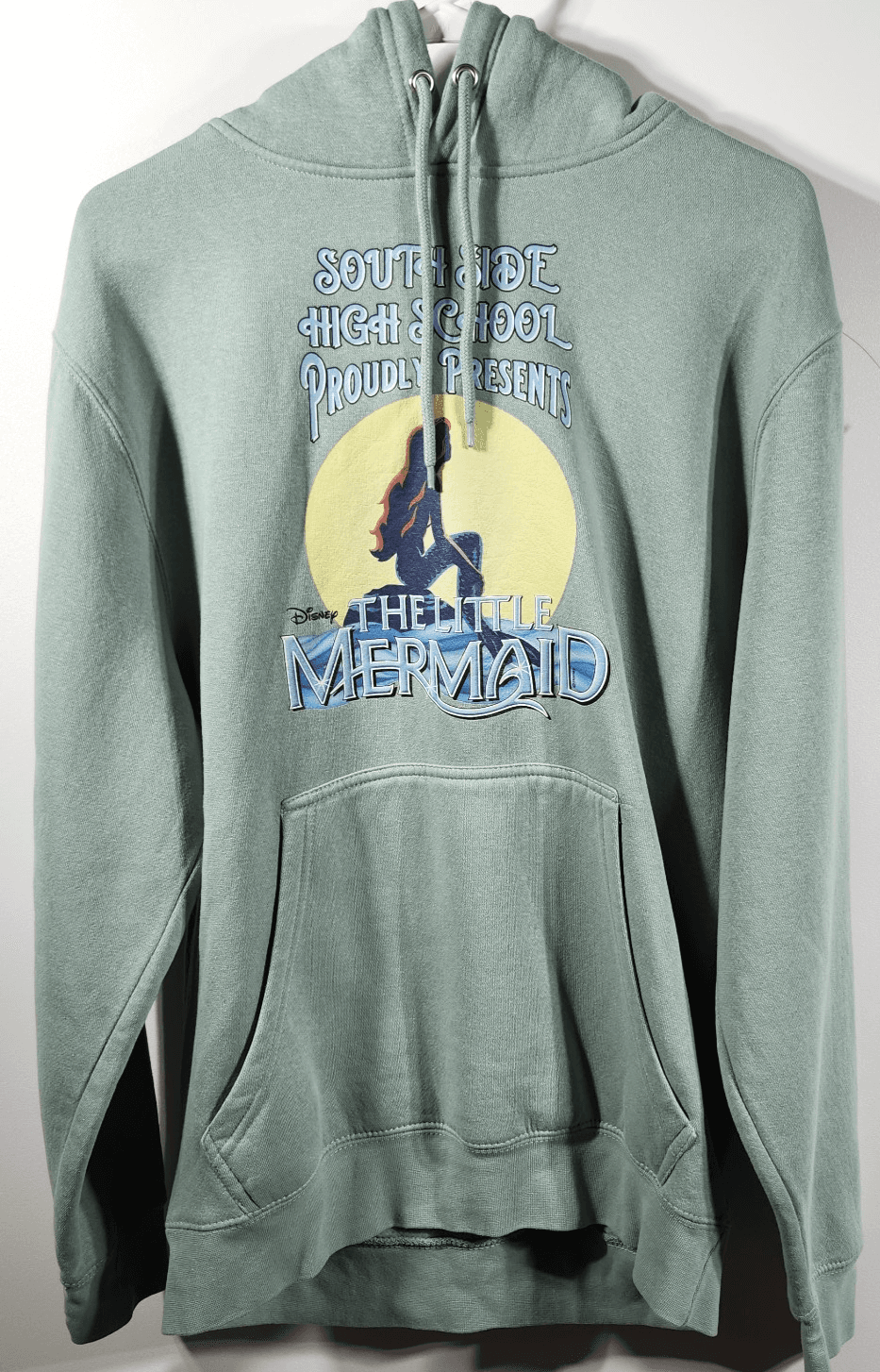 Women’s M Little Mermaid Hoodie Green Long Sleeve Hooded Sweatshirt