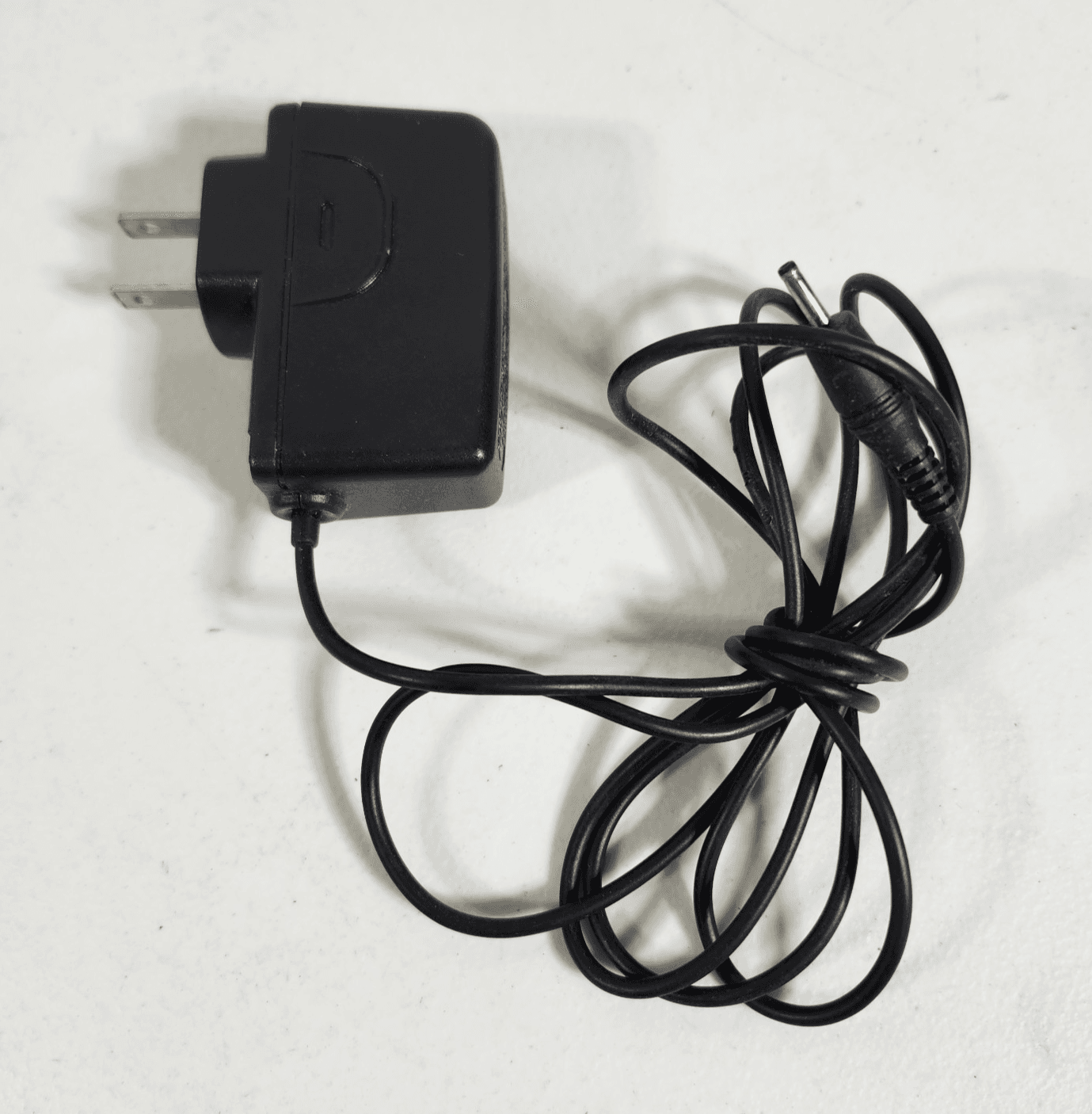 Sanyo SCP-14ADT Pin Wall Charger Flip Phone Power Supply AC Adapter