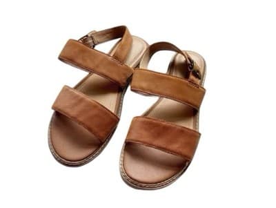Women’s 7.5 Lucky Brand Camel Brown Genuine Leather Shoes Slides