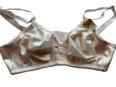 38C Vintage Pastel Peach Bra Hanes Her Way NWT NOS Pinup Lingerie