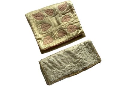 Vintage Lingerie Bag Hosiery Set Pearls Pastel Peach Satin 1940’s 1950’s Travel