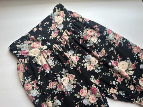 Vintage Floral Black And Pink Roses Soft Joggers Pants Grunge Slouch Streetwear