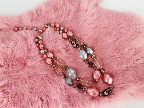 Vintage Pink & Aqua Pearl Necklace 1950’s 1960’s Pinup Bombshell Jewelry