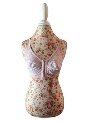 Vintage Pinup Bombshell Bra 1950’s 1960’s Pink Lace Lingerie 34B Romantic
