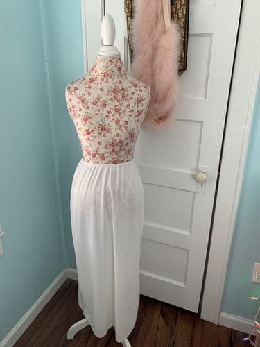 Vintage Sears Cream Half Slip Maxi Ivory Fits Waist 27-29” Bow Skirt Lingerie