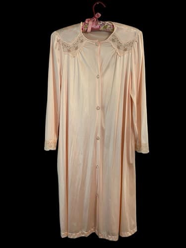 Vintage Pastel Peach Vanity Fair Robe Nylon 1960’s Housecoat Lace Shiny Small