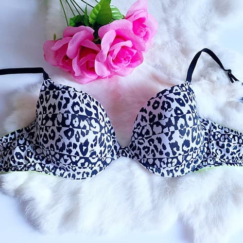 Victoria’s Secret Bra 34C Lime Green Black White Leopard Bralette Lingerie Logo