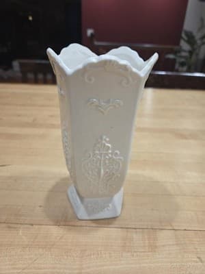 Vintage White Ceramic Porcelain Vase Urn Scalloped Rim Embossed Design