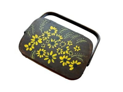 Vtg Wicker Box Purse Yellow Mod DAISY Handbag Velvet Ribbon Mirror Cottagecore