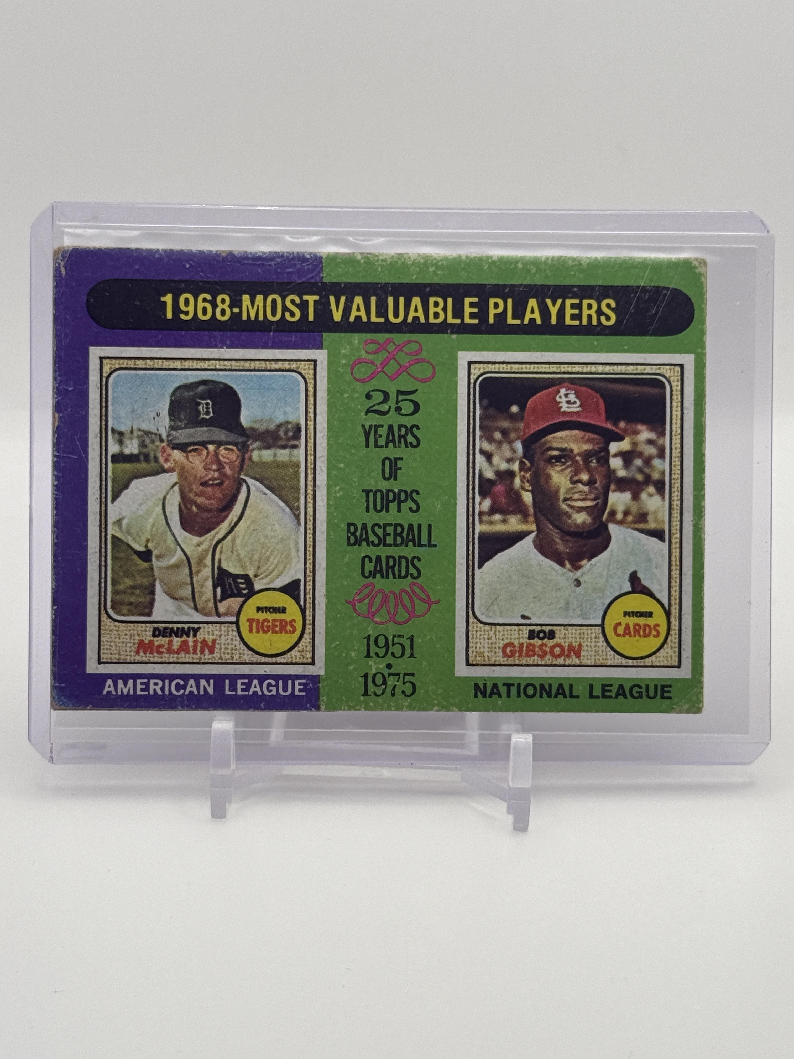 1975 Topps #206 1968 MVPs (Denny McLain / Bob Gibson)