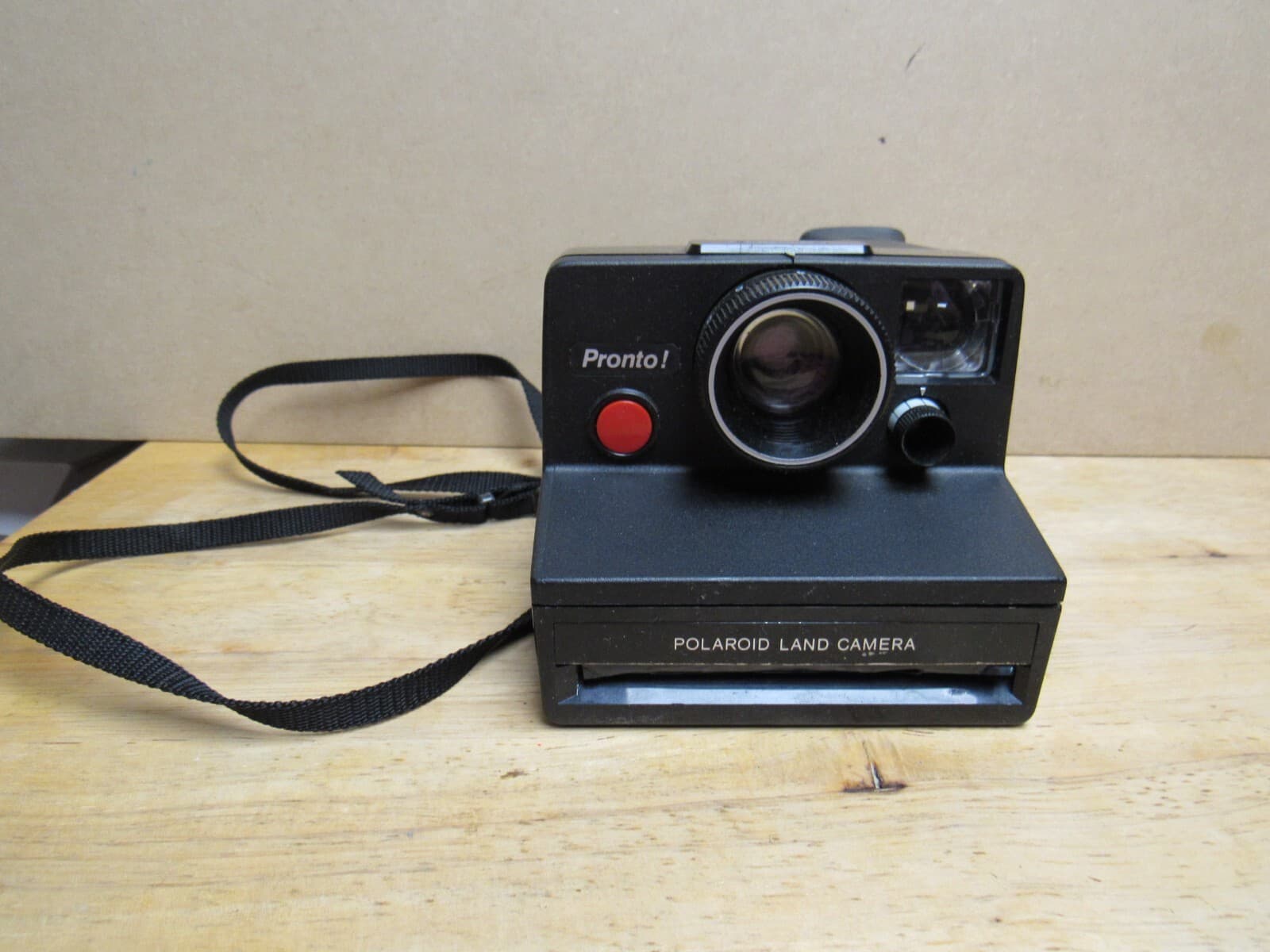 Polaroid Pronto Land camera Instant (J)