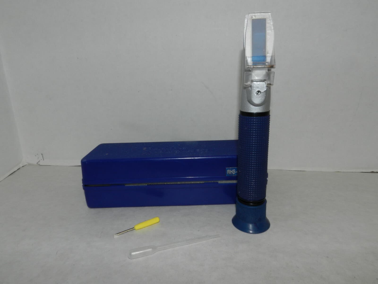 RHS-10ATC Portable Saltwater Refractometer Q6
