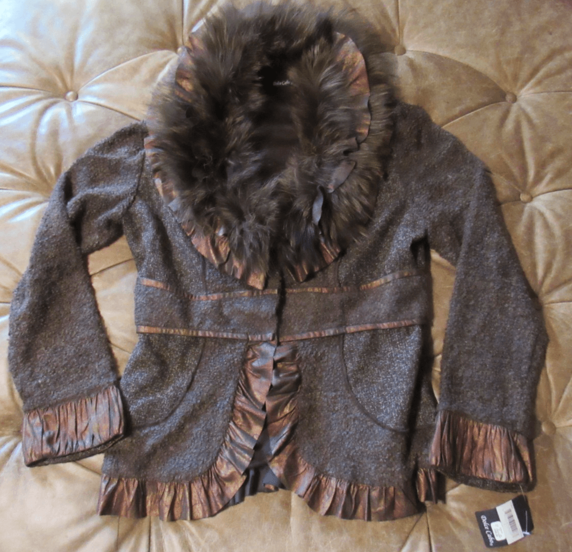 NWT Dolce Cabo Genuine Raccoon Fur Collar Jacket Size Large (I9K)