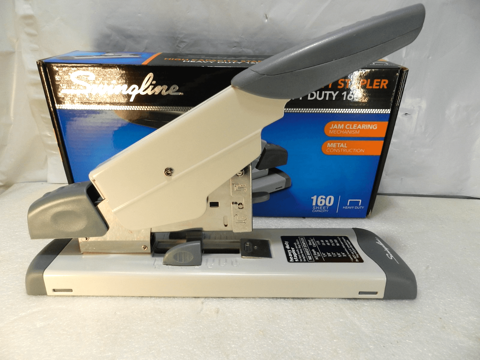 Swingline Heavy Duty Stapler 160 Sheet Capacity Jam Clearing Mechanism (Y49K)