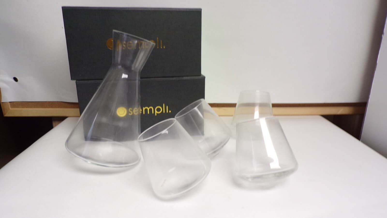 Sempli Carafe & 4 Glasses Cupa Shot 4 Take Me For A Spin Hand Blown Tumblers