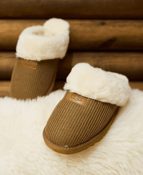UGG Corduroy Knit Wool Blend Slipper - chestnut Sz 7 US (J35K)