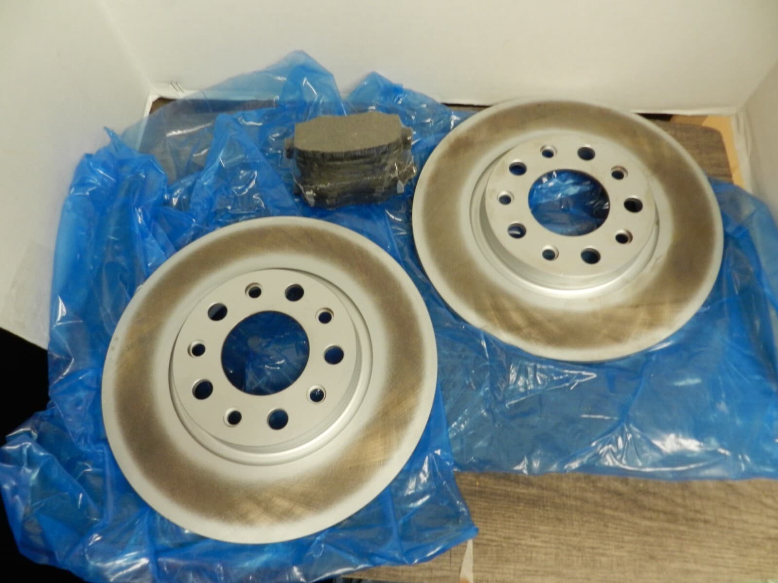 2 DFC 600-42012 Premium Solid Rear Brake Rotor & Pad Jeep Cherokee 2014-2021 D15