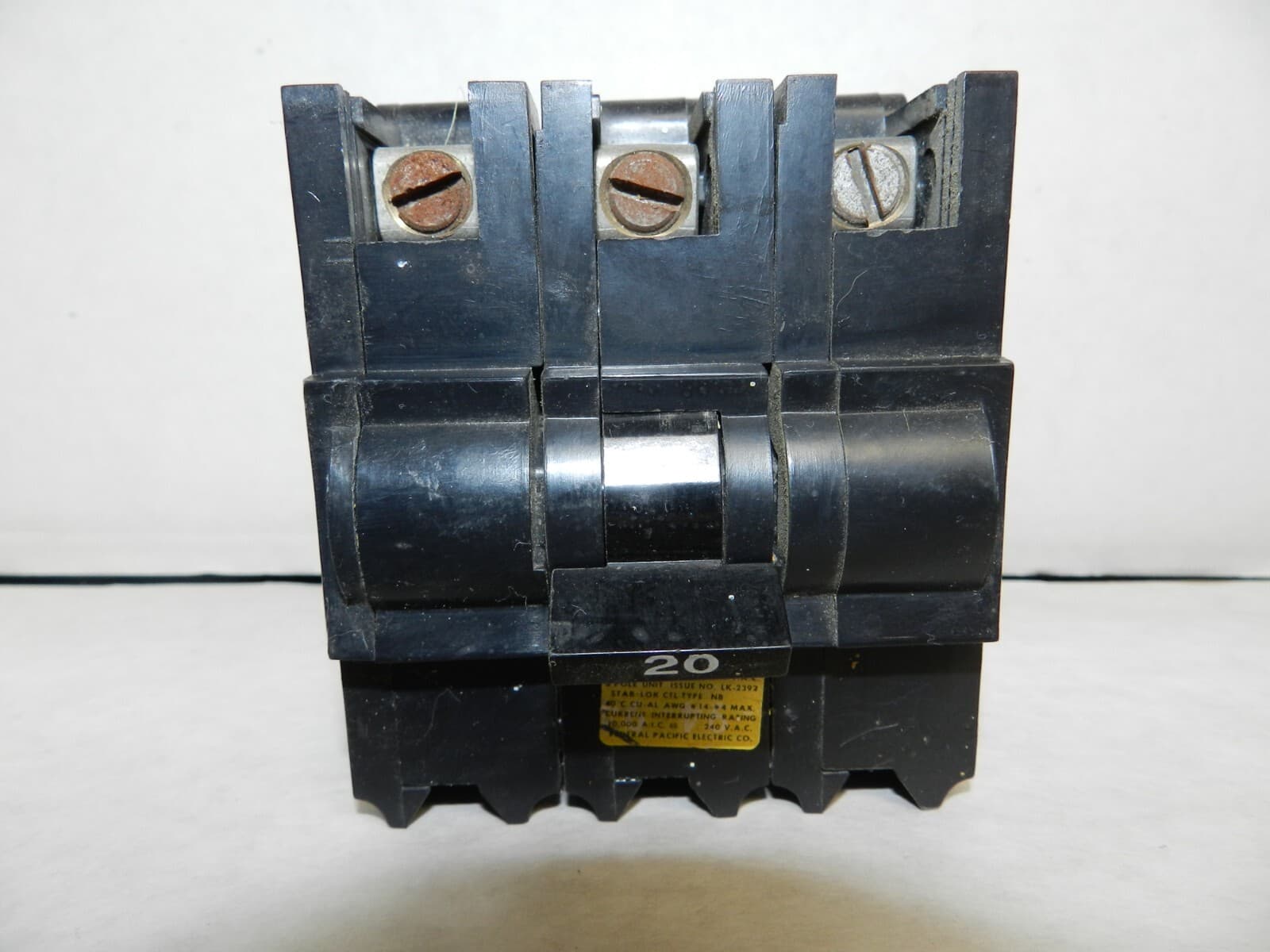 FPE FEDERAL PACIFIC STAB-LOK TYPE NB CIRCUIT BREAKER 3 POLE 20AMP 240VAC M24JK
