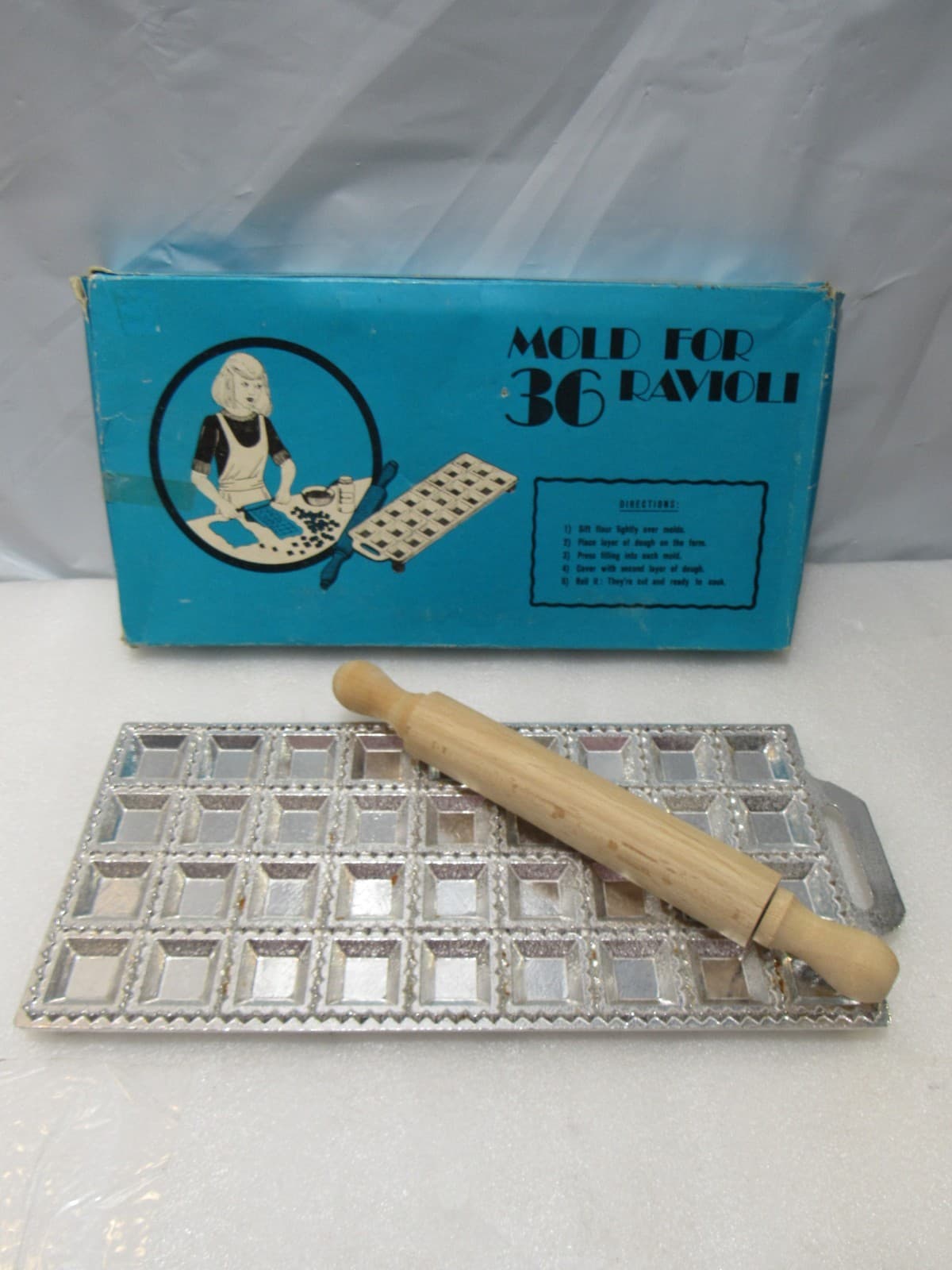 Vintage Mold for 36 Ravioli Set Made in Italy (f16J)