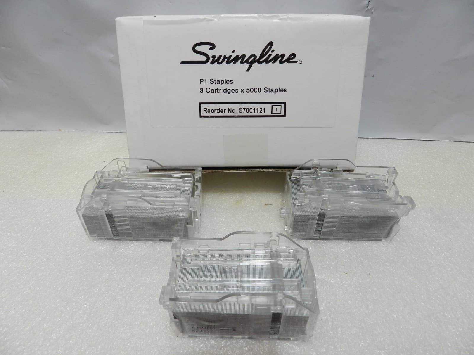 Swingline S7001121 (Staple Cartridge Refills - 3 Pack Box) B44K