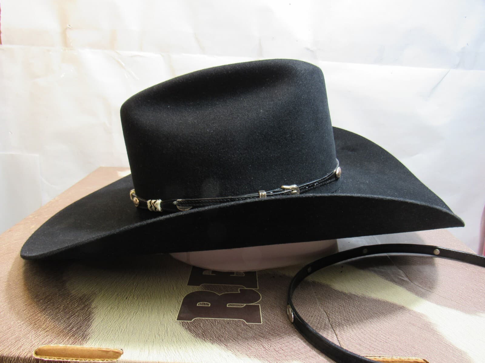 Vintage Resistol Guthrie Western Felt Cowboy Hat Black Size 7 Oval 4" Brim K37K