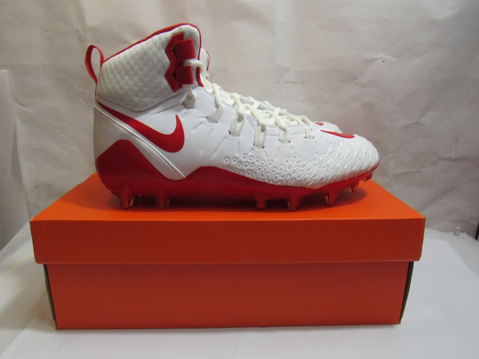 Nike Force Savage Pro 880144-166 Mens White Red Football Cleats New J39K