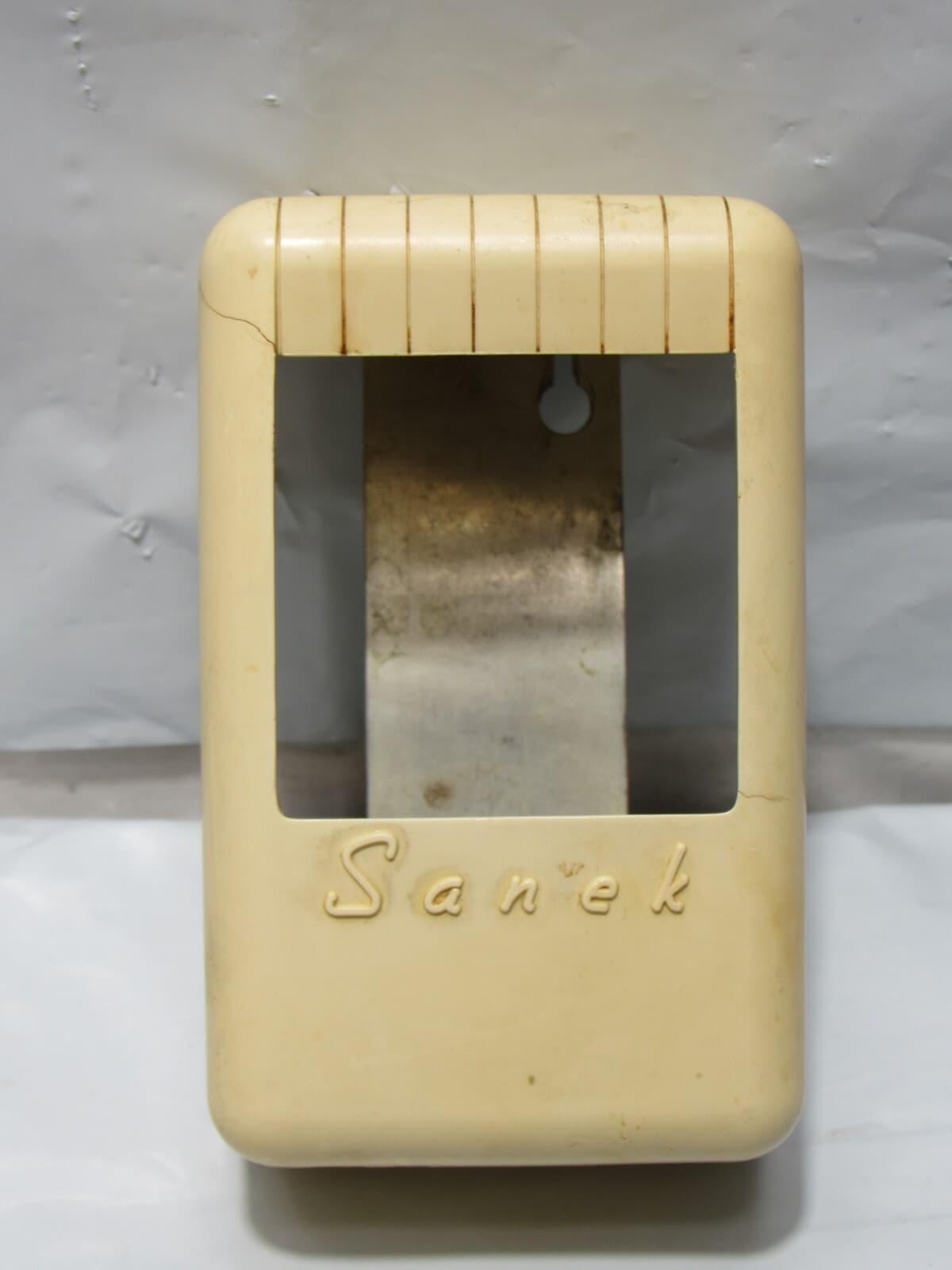 Vintage Sanek Barber Shop Neck Strip Tissue Dispenser (O35K)