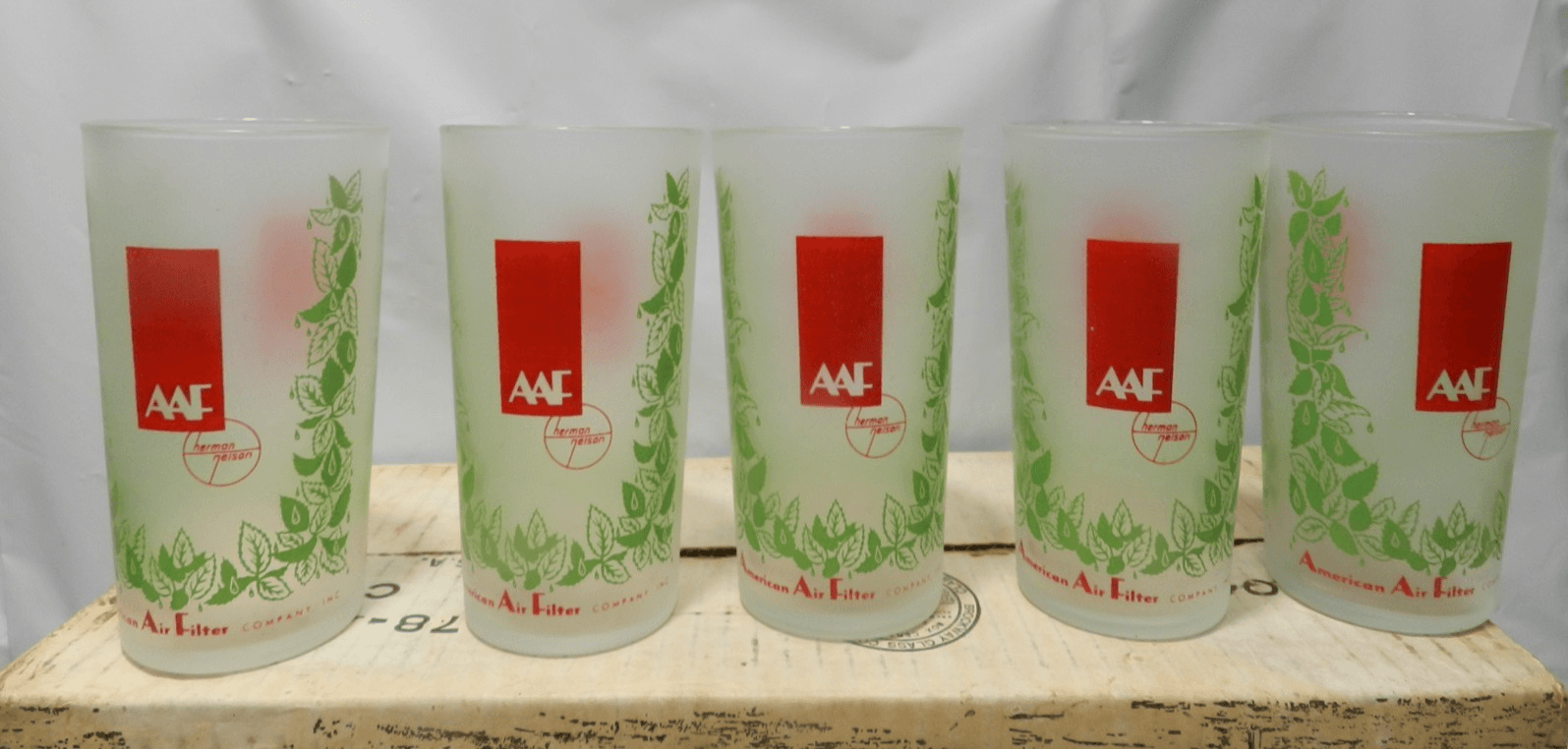 5 Vintage Kentucky Derby/American Air Filter Frosted Mint Julep Glass (D5J)
