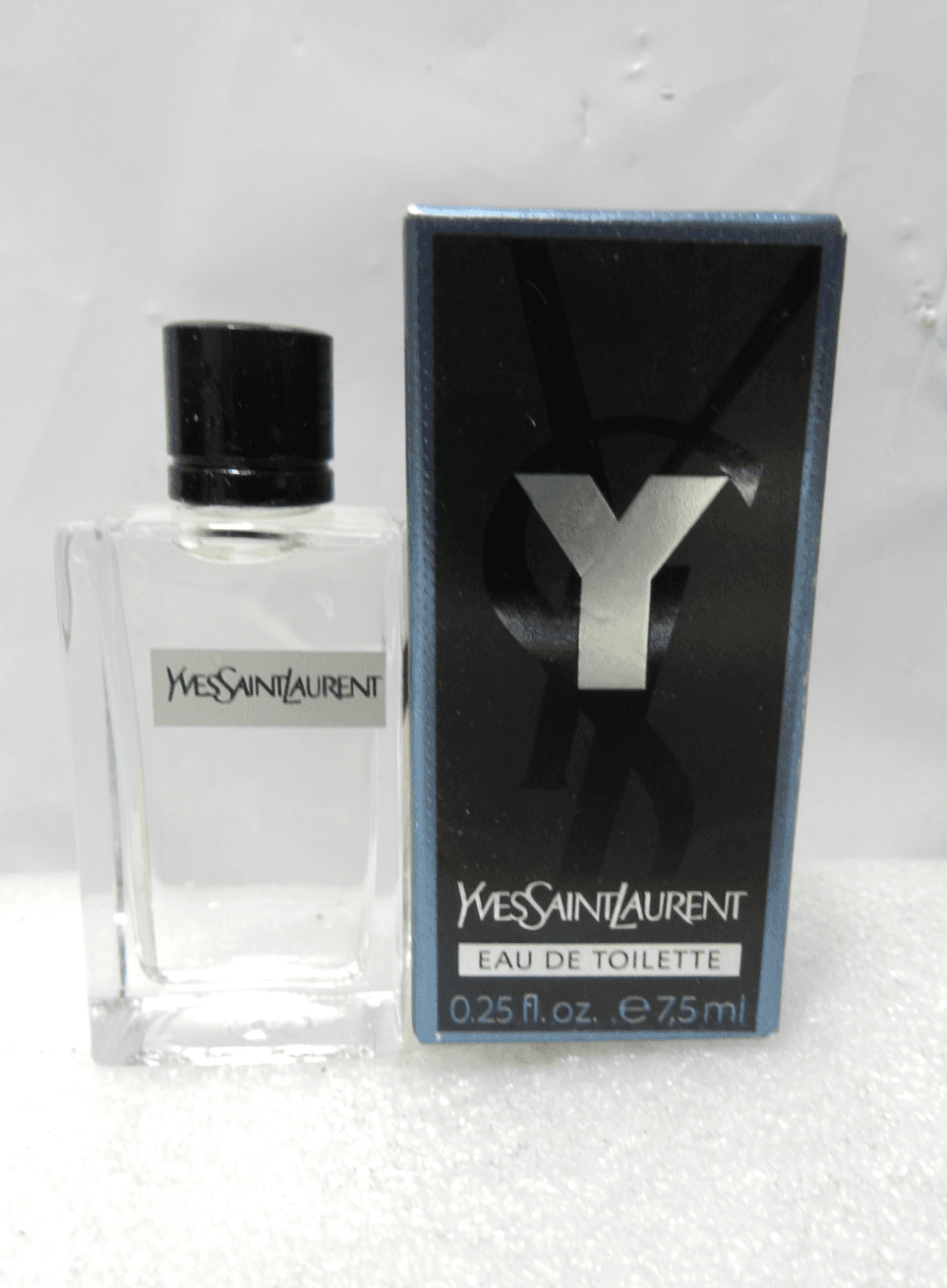 Yves Saint Laurent Y 0.25 oz /7.5 ml Eau de Toilette Mini Travel Splash G85K