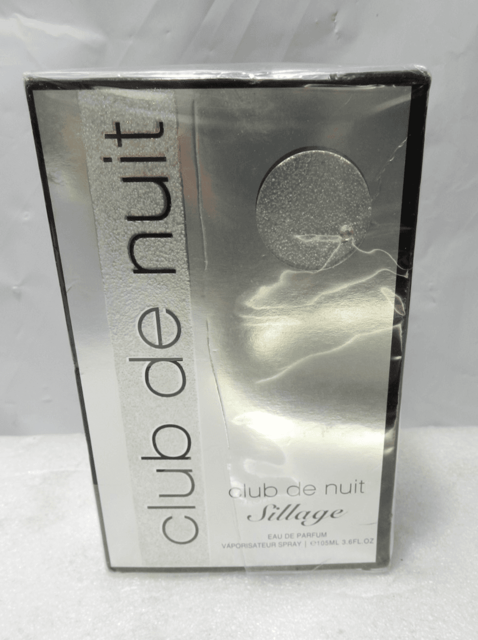 Club De Nuit Sillage by Armaf Eau de Parfum For Unisex 3.6 fl oz (105 ml) G83K