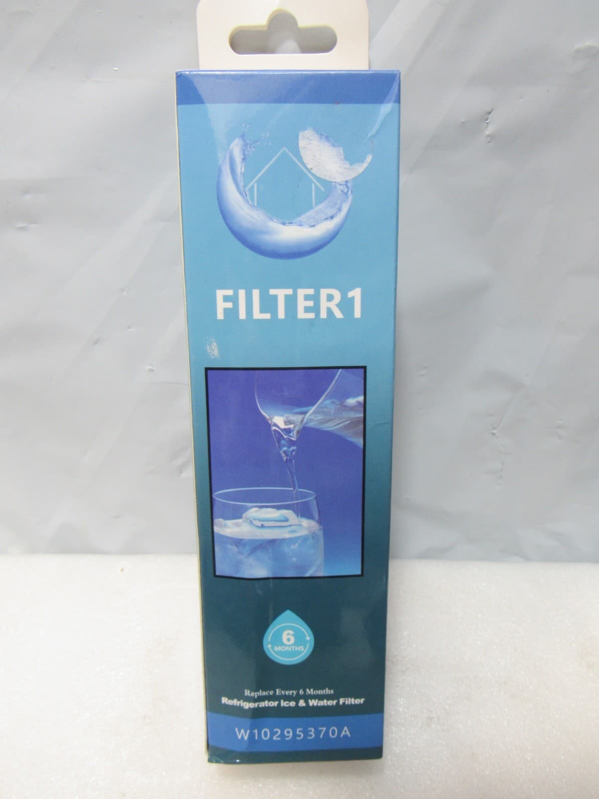 AKIMOOM WATER FILTER Refrigerator Ice Water Filter Single Filter F61J