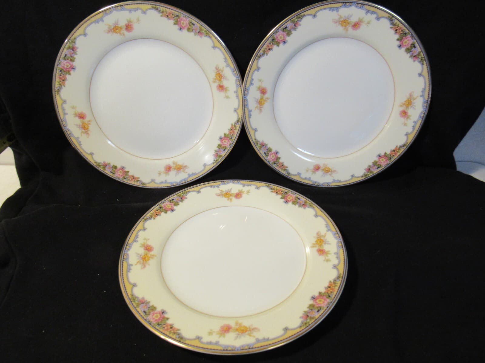 3 Vintage NORITAKE OXFORD Dessert Plates i94K