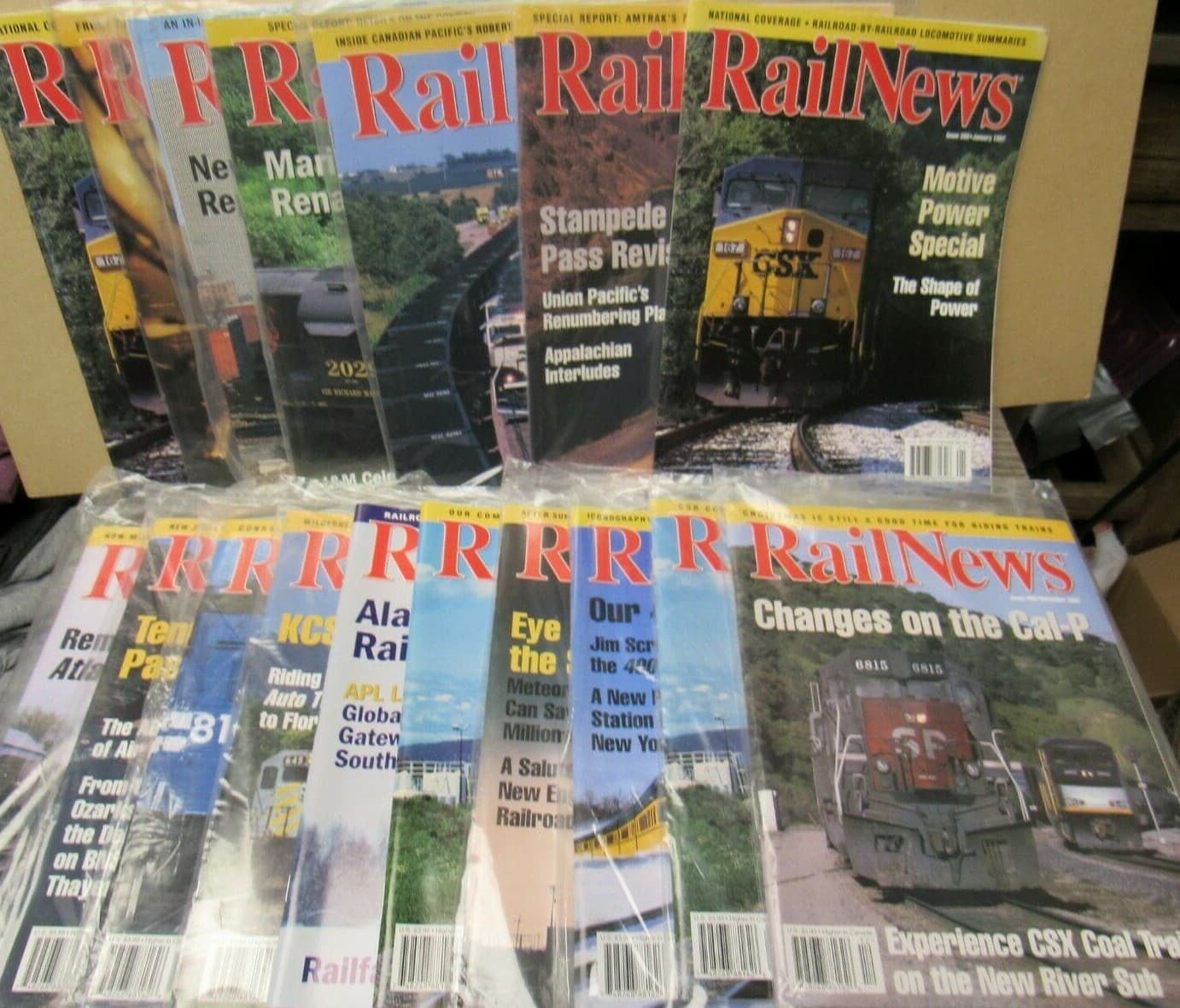 17 Rail News Train Magazines 1997/1998 Railway