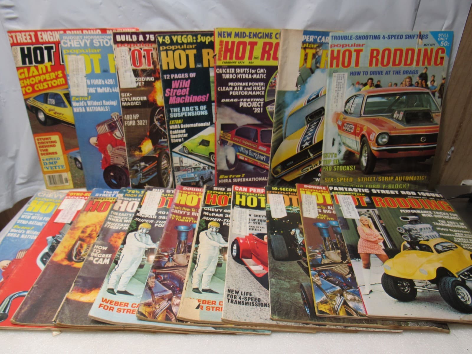 (18) Popular Hot Rodding Drag Racing Automotive Magazines 1971 - 1981 (Z17JJ)