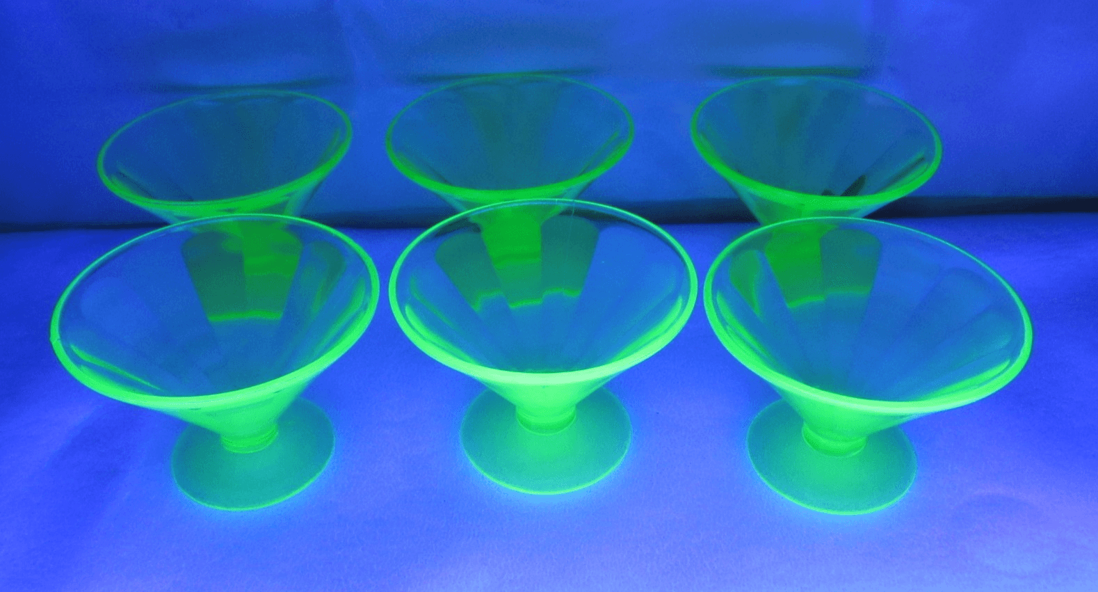 6 Green Depression Vaseline Uranium Ribbed Glass Fruit Dessert Cups (S90JJ)