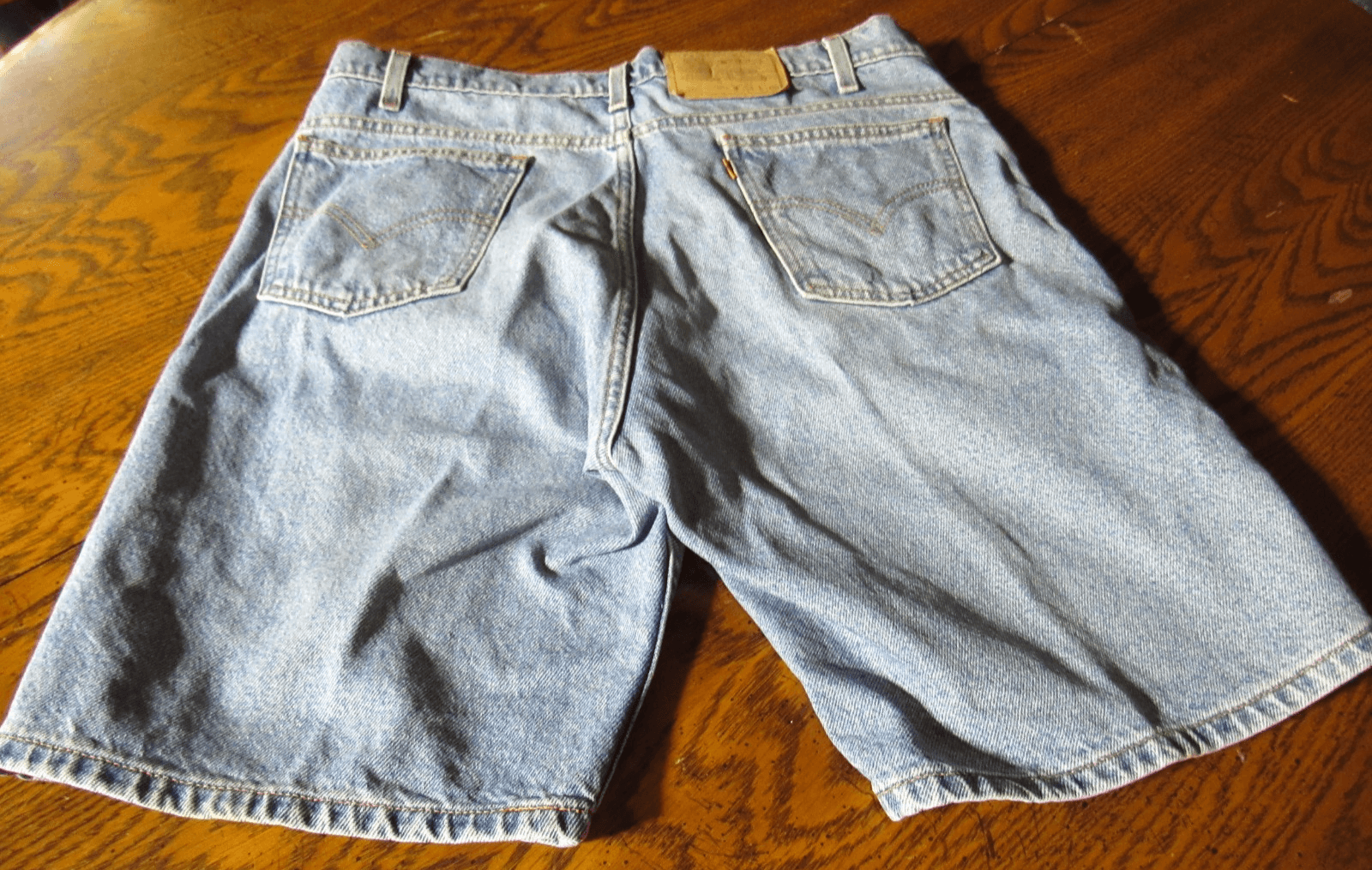 Levi's Men's 505 Regular Fit Vintage Shorts Light Blue Size 34 (V87JJ)
