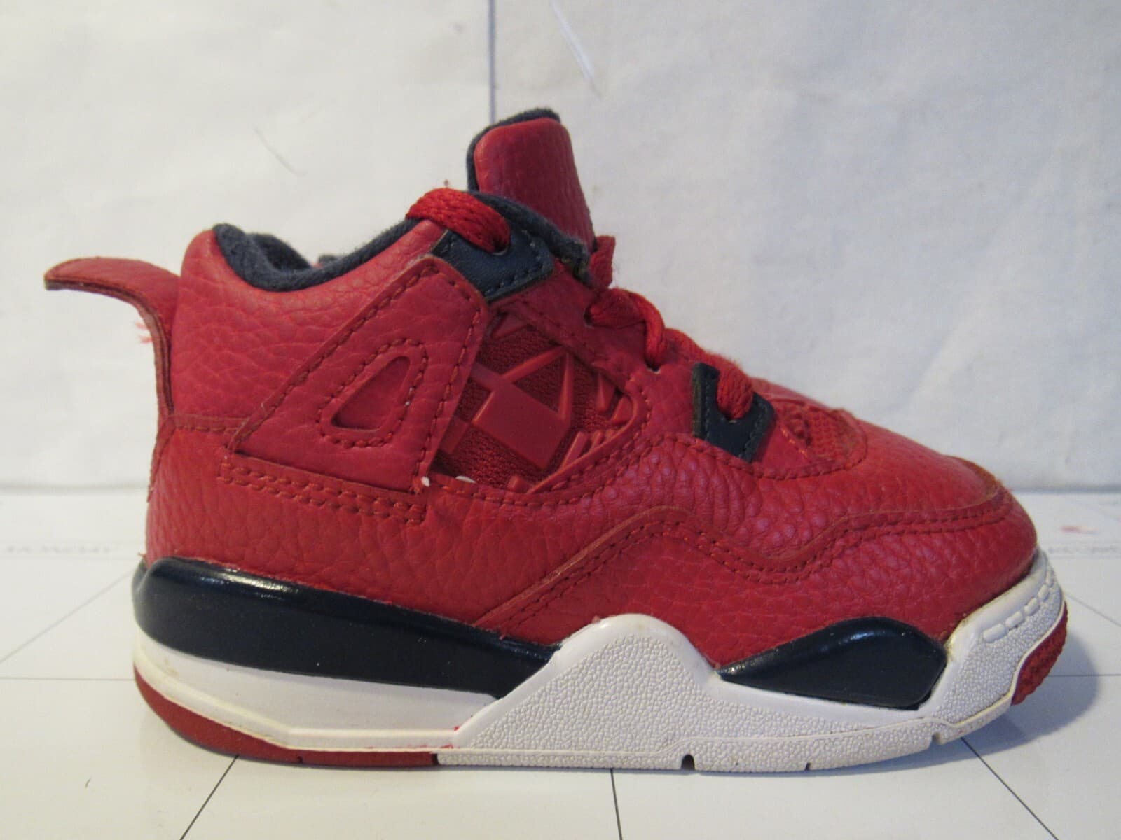 Nike Air Jordan 4 Retro Fiba Boys SZ 7C Red Athletic Sneakers BQ7670-617 D97S