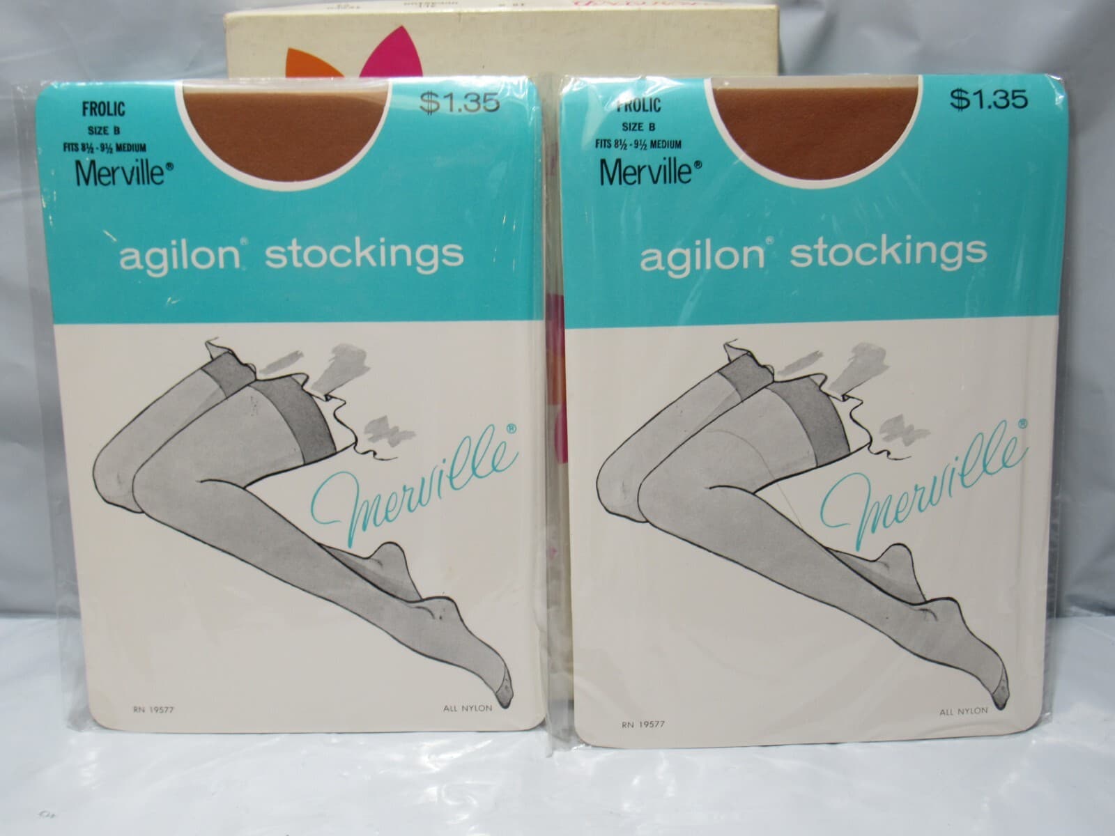 2 pack's Vintage Merville Agilon Stockings. Size B Fits 8.5-9.5 Medium (O73J)