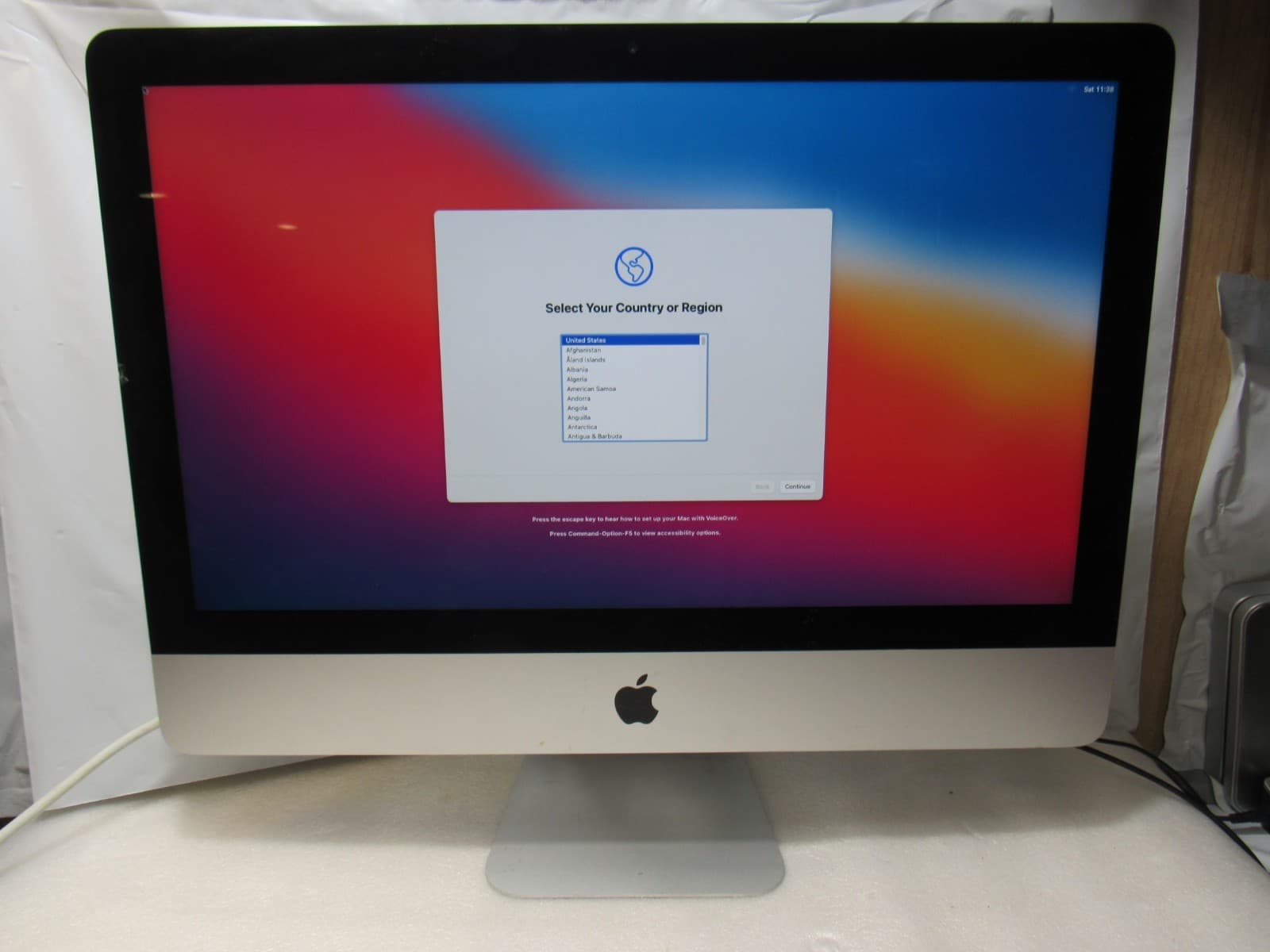 2015 Apple iMac 21.5" A1418 Retina 4K Core i5 3.1GHz 8GB (U39K)
