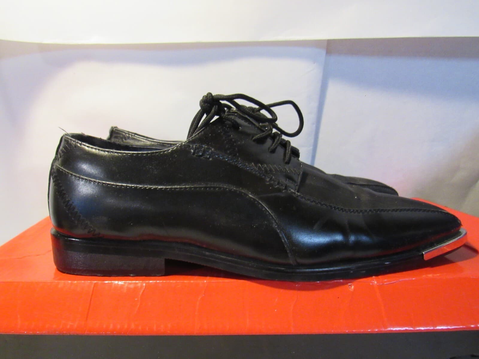 Expressions By RC 4925 Shadow Stripe Leather Metal Tipped Derby Shoes Sz 7.5 J47