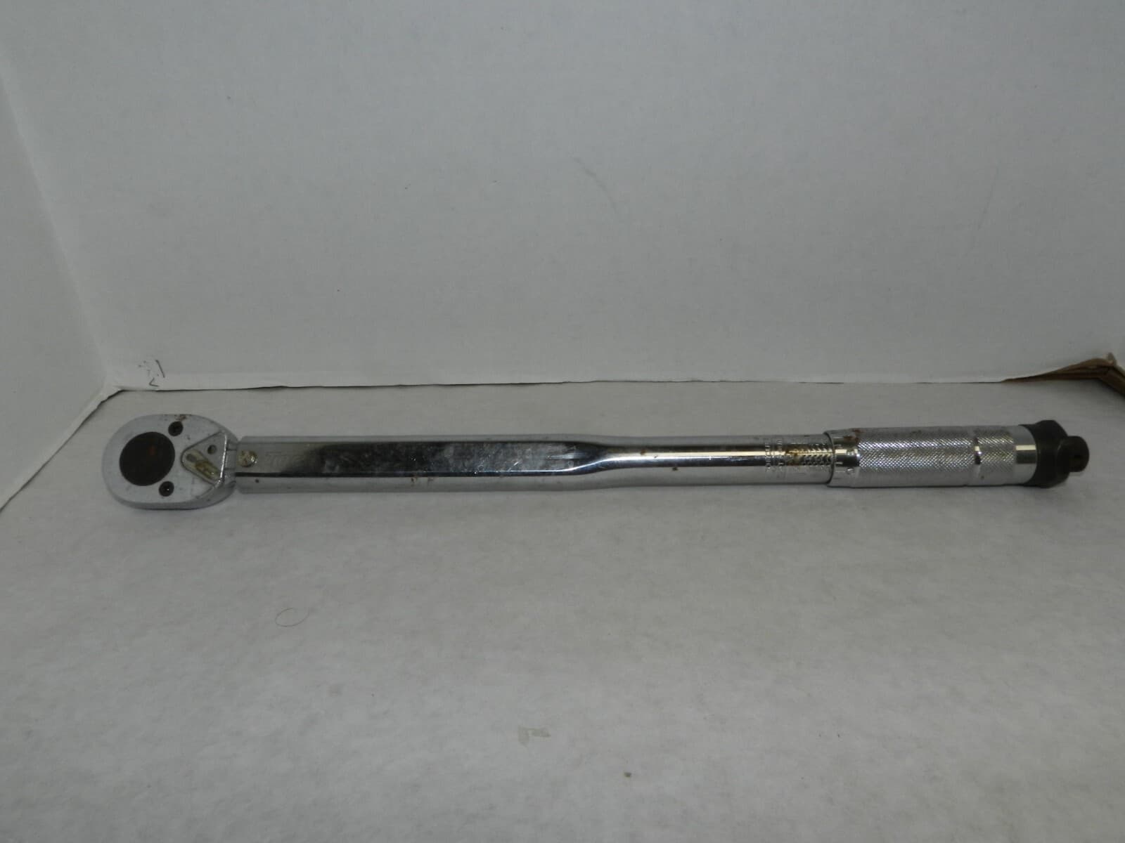Torin Black Jack 1/2" Torque Wrench 10 to 150 Ft Lbs Foot Pounds R3J
